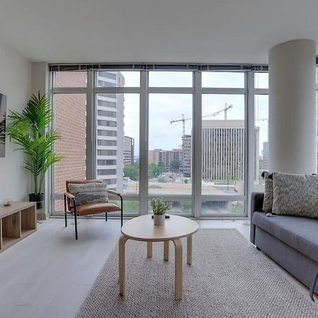 Wonderful 2Br Apartment At Crystal City Arlington Exteriör bild