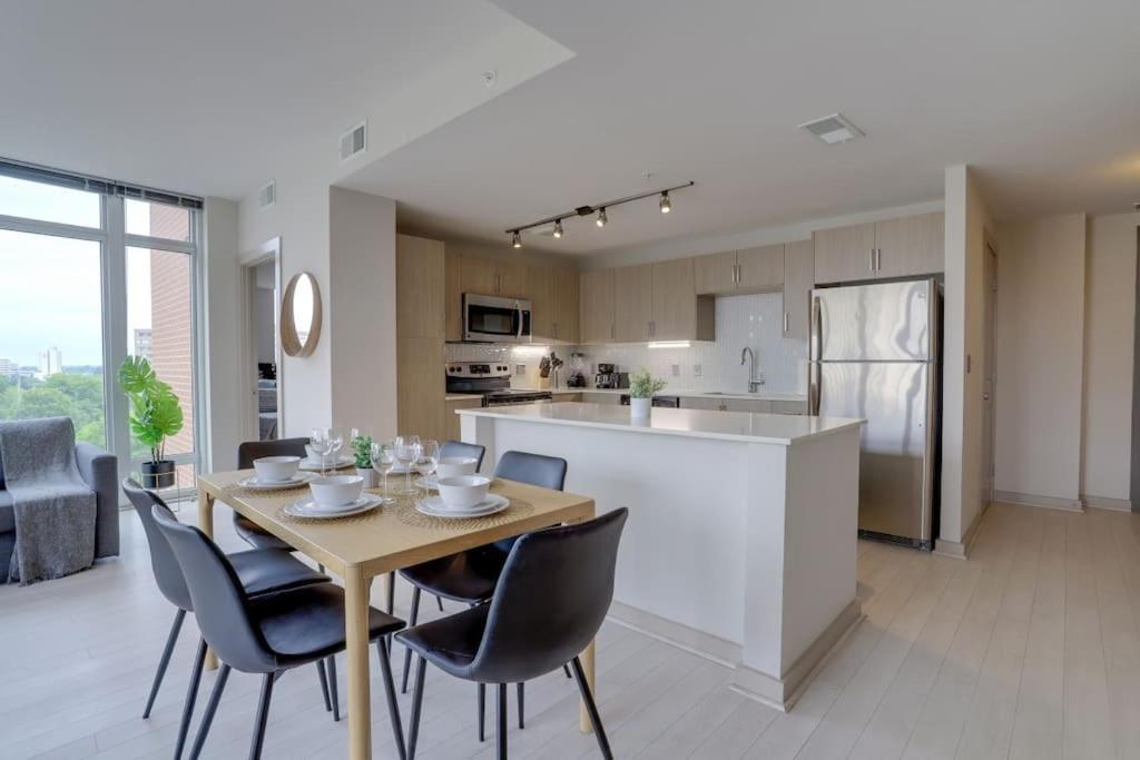 Wonderful 2Br Apartment At Crystal City Arlington Exteriör bild