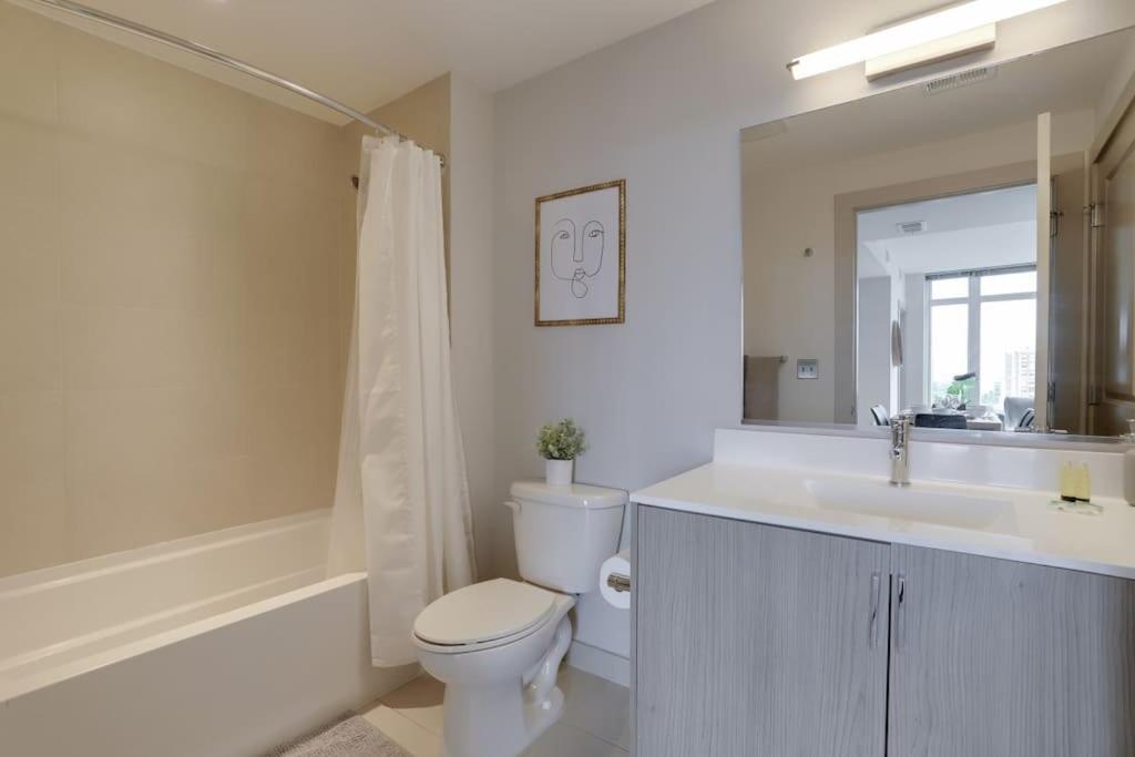 Wonderful 2Br Apartment At Crystal City Arlington Exteriör bild